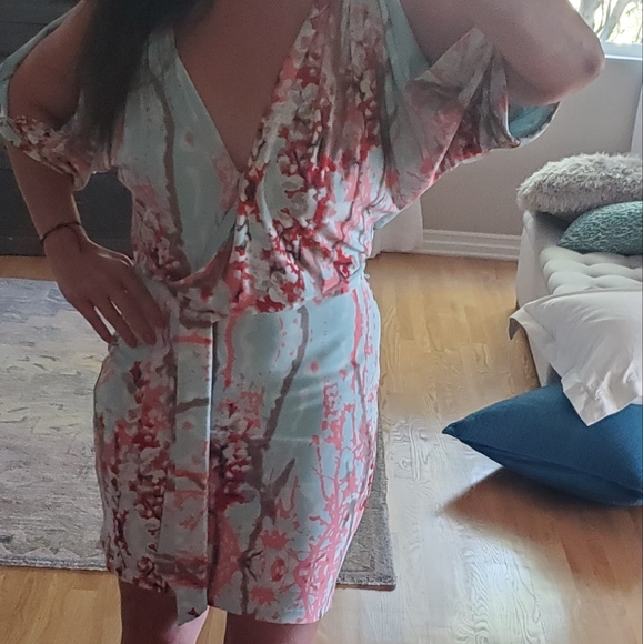 Jessica Simpson floral wrap belted dress - Picture 3 of 5